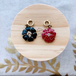 Stella and Dot Bloom Flower Charms Set of 2